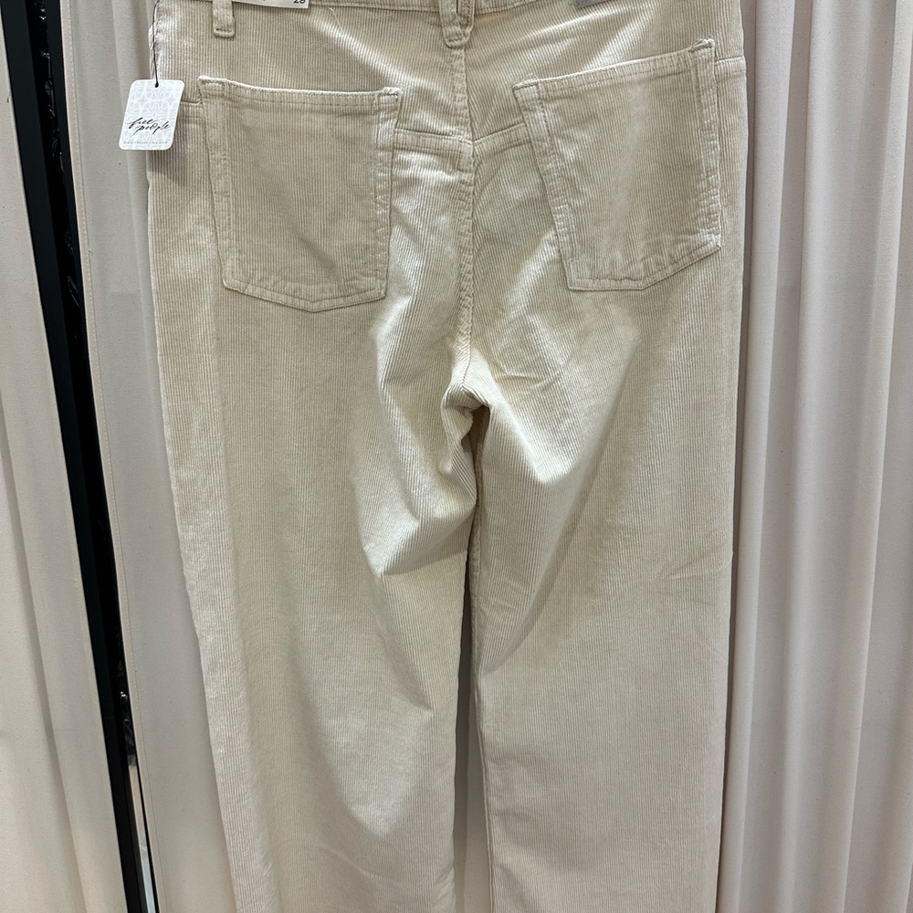 NEW Free People Cream High Rise Women Jeans - Picture 5 of 5